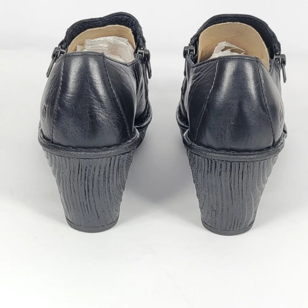 Born Heels #553 Size 9.5M